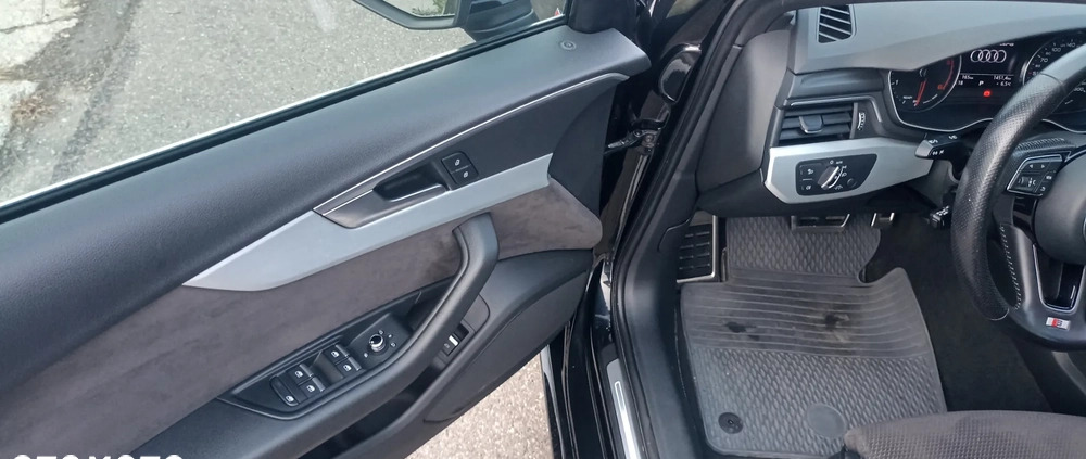 Audi A4 cena 104900 przebieg: 139772, rok produkcji 2017 z Kalisz małe 154